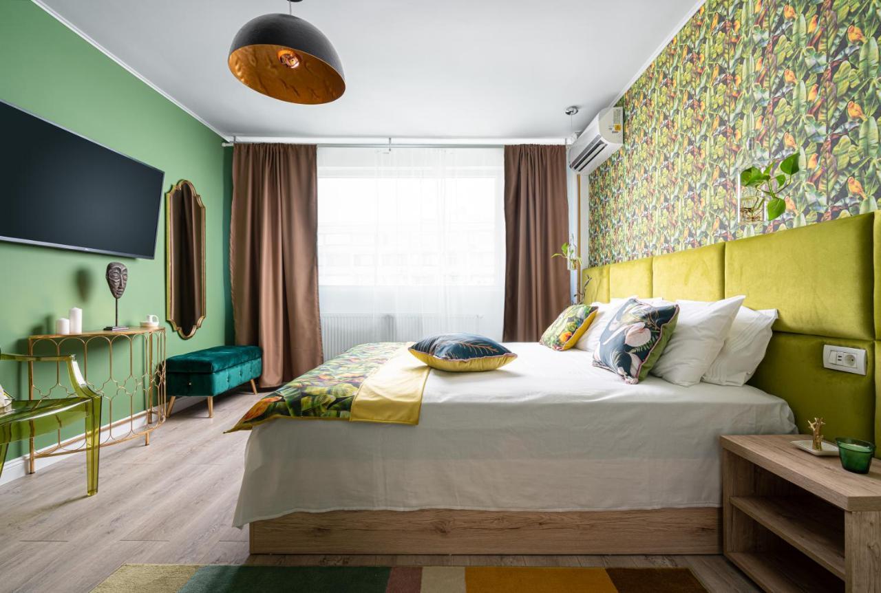 Amazon - DeLuxe One Bedroom Boekarest Buitenkant foto